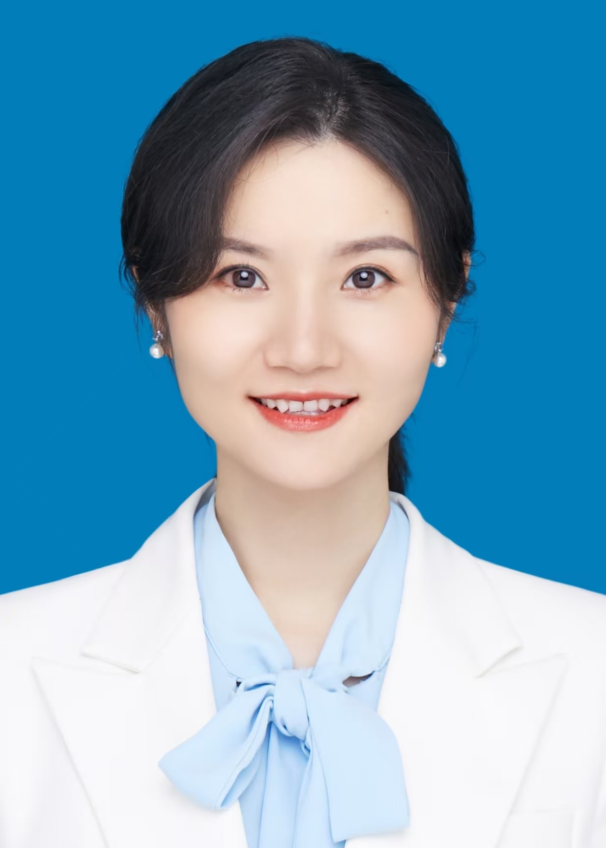 万丽雯